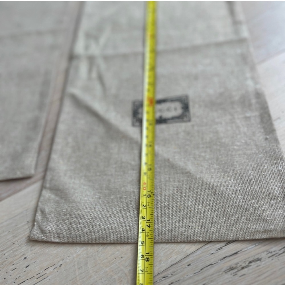 GUCCI Set of 2 Dust Bags (for Shoes) in Khaki​